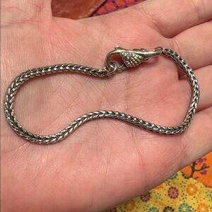 Trollbead bracelet with swan clasp